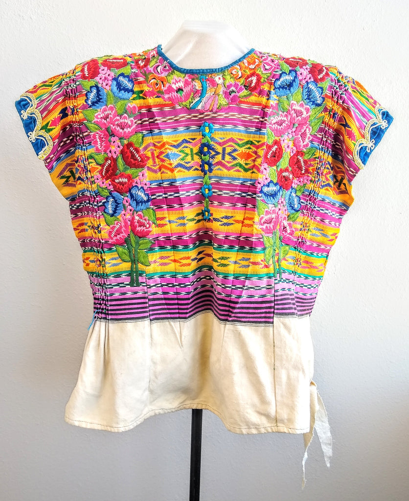 Huipil Totonicapan, Guatemala - 25" W x 25.5" L