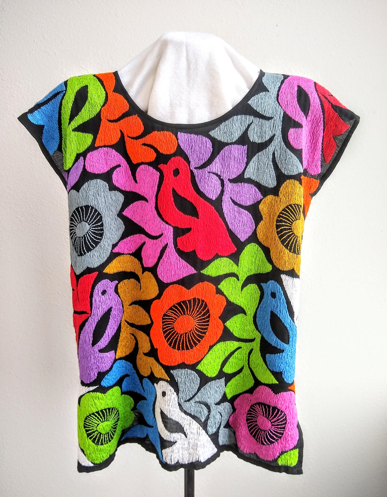 Jalapa Blouse/Blusa, Mexico - 19.5" W x 27" L