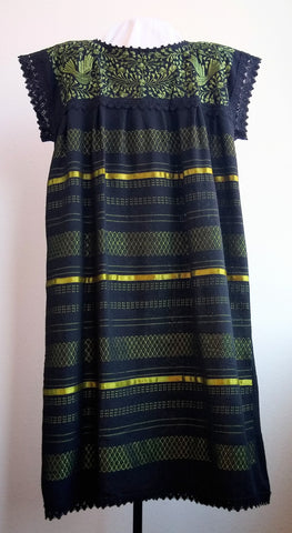Telar Dress, Mexico - 26" W x 44" L